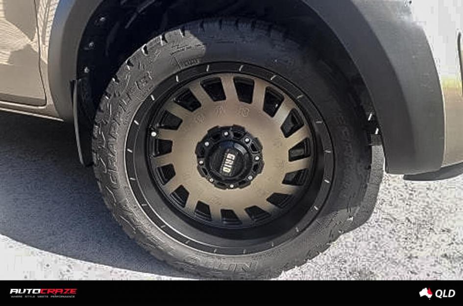 FORD RANGER GD03 MATTE BLACK MACHINED FACE WITH DARK MATTE TINT